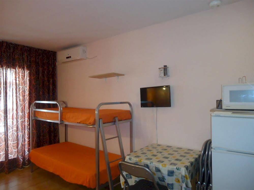 Apartamentos Acapulco Family Resort Lloret de Mar Kültér fotó